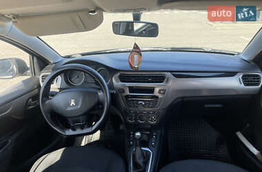 Седан Peugeot 301 2018 в 