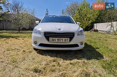 Седан Peugeot 301 2015 в 