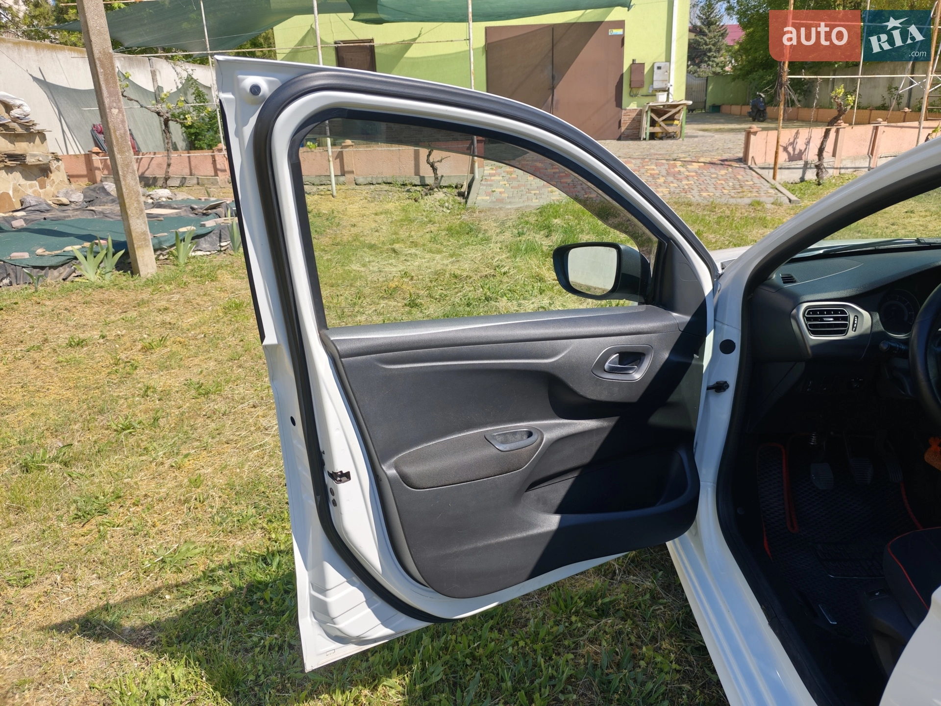 2015 Peugeot 301 - мініатюра 14