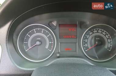 Седан Peugeot 301 2015 в 