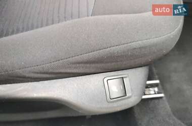 Седан Peugeot 301 2013 в 