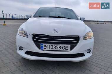 Седан Peugeot 301 2013 в 