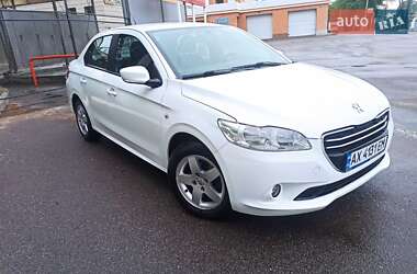 Седан Peugeot 301 2013 в 
