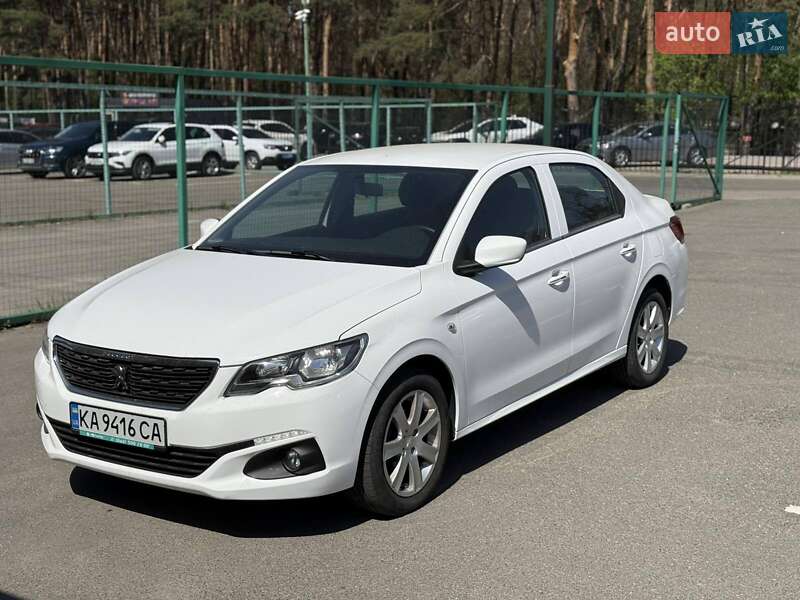 Peugeot 301 2021
