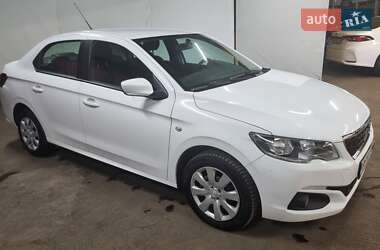 Седан Peugeot 301 2021 в 
