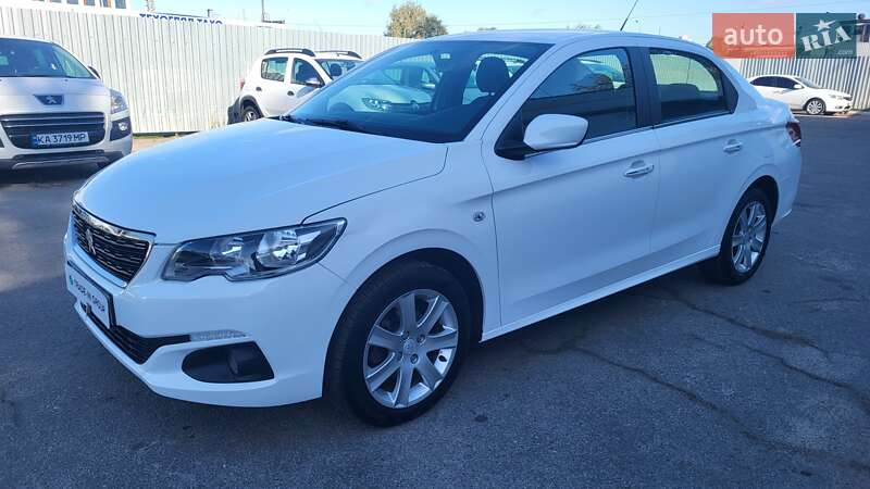 Peugeot 301 2021