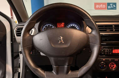 Седан Peugeot 301 2016 в 