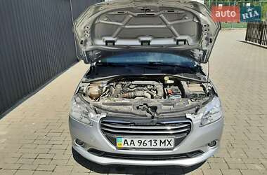 Седан Peugeot 301 2013 в 