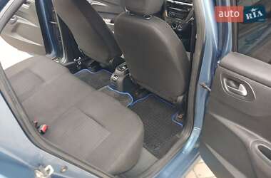 Седан Peugeot 301 2016 в 