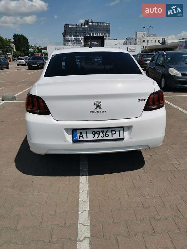 Седан Peugeot 301 2020 в Житомирі
