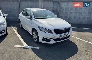 Седан Peugeot 301 2021 в Киеве