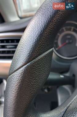 Седан Peugeot 301 2014 в 