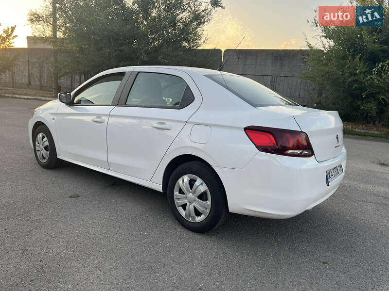 Седан Peugeot 301 2020 в Дніпрі