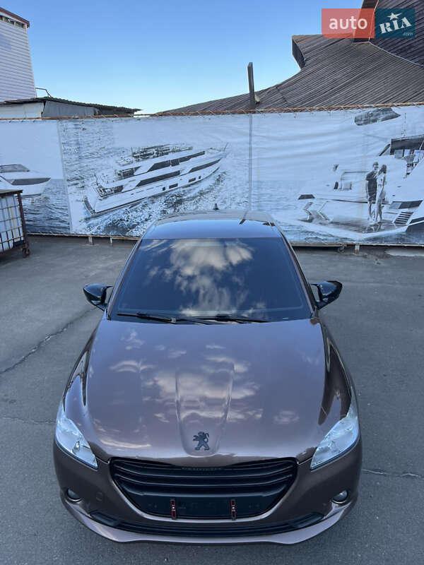 Седан Peugeot 301 2016 в Одессе