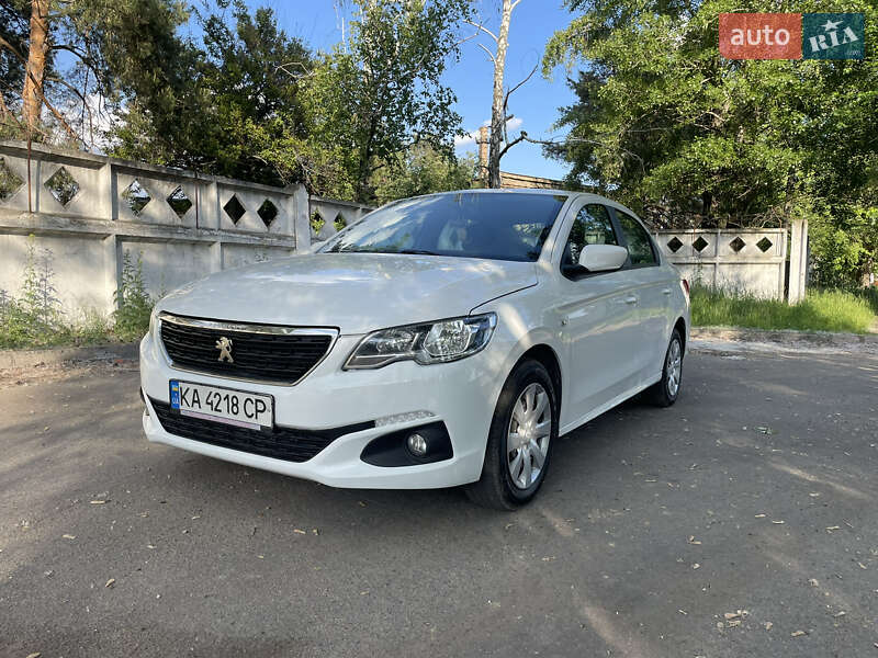 Седан Peugeot 301 2020 в Киеве