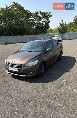 Седан Peugeot 301 2013 в Запоріжжі