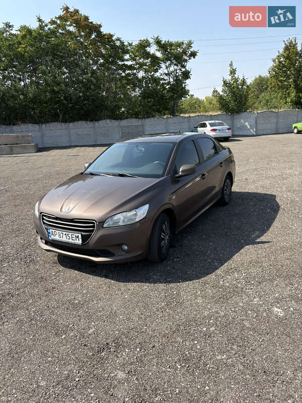 Peugeot 301 2013