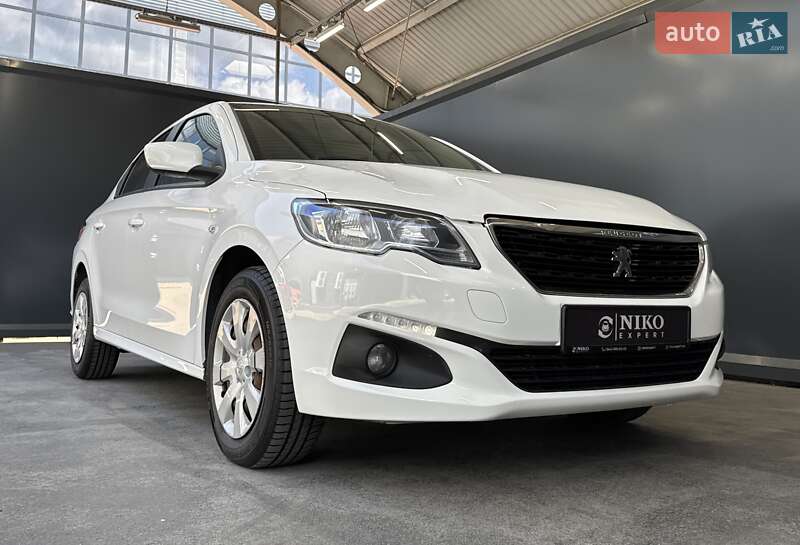 Седан Peugeot 301 2020 в Києві