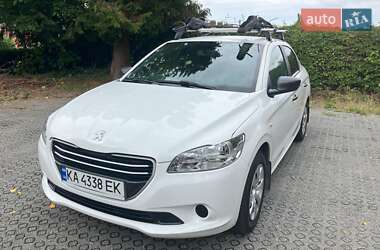 Седан Peugeot 301 2016 в Києві
