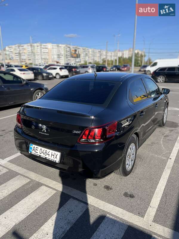 Седан Peugeot 301 2019 в Києві