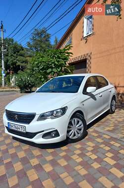 Седан Peugeot 301 2019 в Одессе