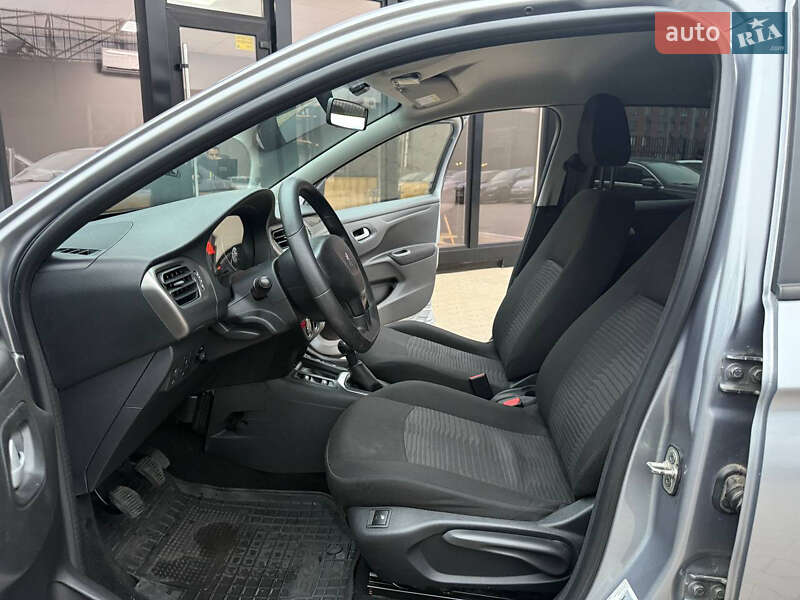 Седан Peugeot 301 2019 в Киеве фото 25 Седан Peugeot 301 2019 в Киеве