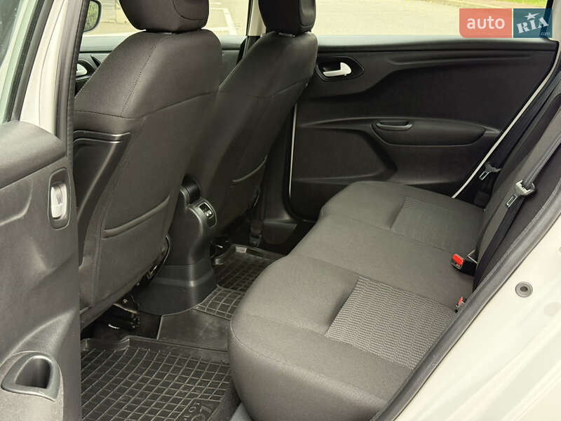 Седан Peugeot 301 2021 в Киеве фото 30 Седан Peugeot 301 2021 в Киеве