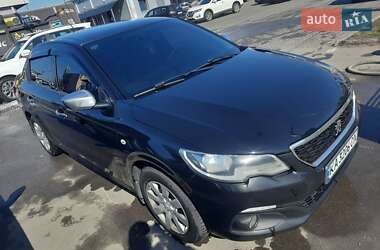 Седан Peugeot 301 2017 в Києві