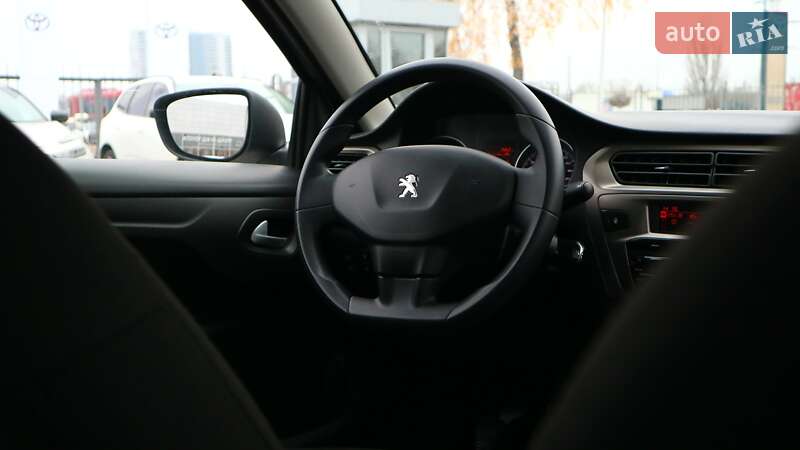 Седан Peugeot 301 2021 в Києві