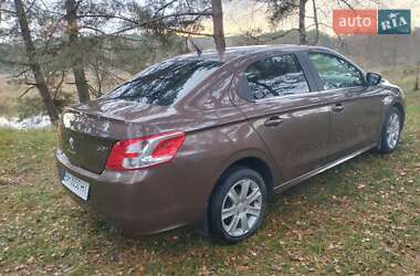 Седан Peugeot 301 2016 в Шепетівці