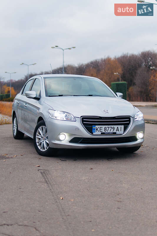 Peugeot 301 2013
