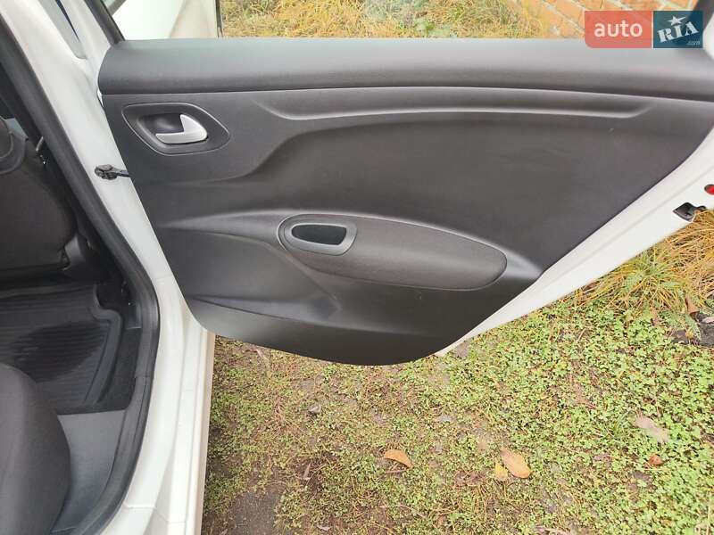 Седан Peugeot 301 2021 в Миргороде фото 40 Седан Peugeot 301 2021 в Миргороде