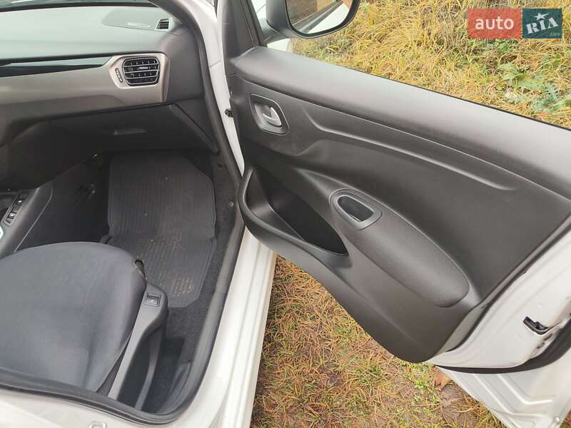 Седан Peugeot 301 2021 в Миргороде фото 44 Седан Peugeot 301 2021 в Миргороде