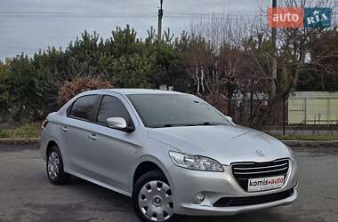 Седан Peugeot 301 2013 в Хмельницком