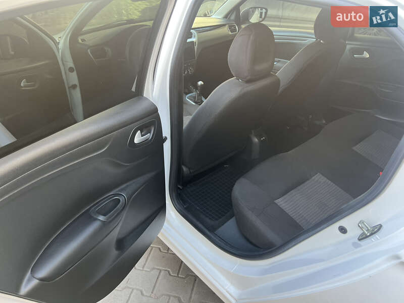 Седан Peugeot 301 2019 в Львове фото 35 Седан Peugeot 301 2019 в Львове