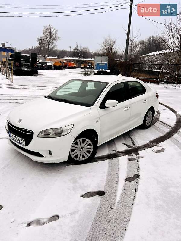 Peugeot 301 2013