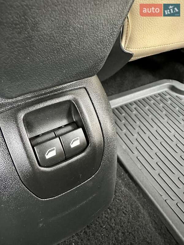 Седан Peugeot 301 2021 в Вінниці