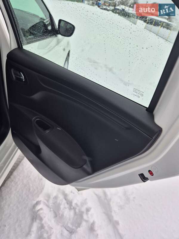 Седан Peugeot 301 2013 в Харькове фото 32 Седан Peugeot 301 2013 в Харькове