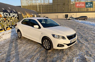 Седан Peugeot 301 2019 в Киеве