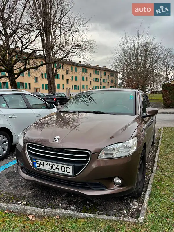 Peugeot 301