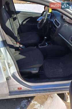 Седан Peugeot 301 2013 в Днепре