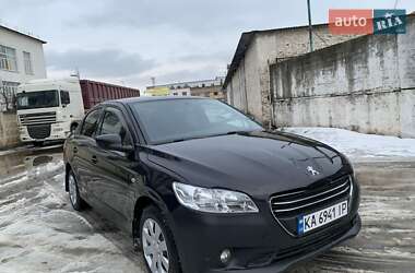 Седан Peugeot 301 2016 в Києві