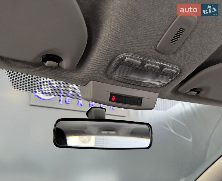 Седан Peugeot 301 2023 в Киеве