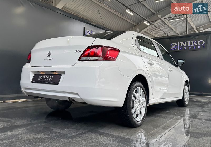 Седан Peugeot 301 2023 в Киеве