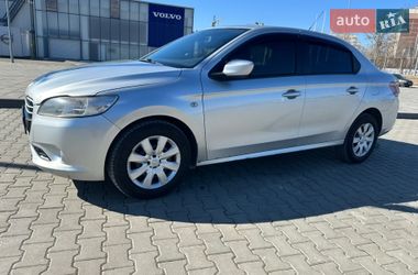 Седан Peugeot 301 2013 в Харкові
