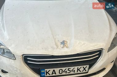 Седан Peugeot 301 2016 в Києві