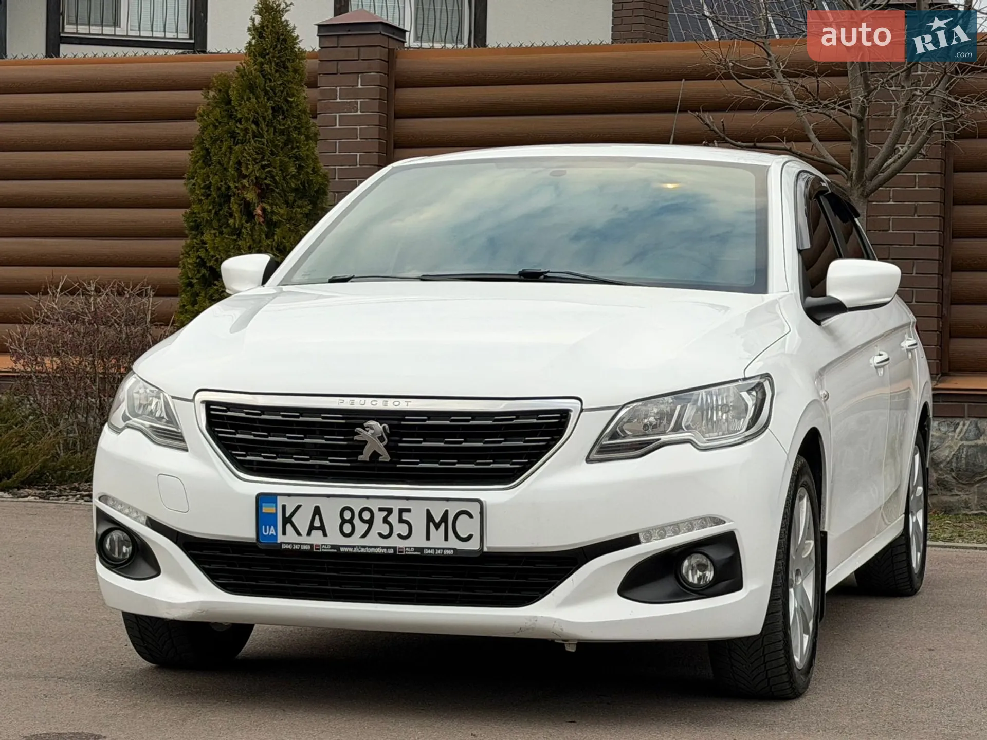 Фото авто 1