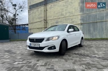 Седан Peugeot 301 2021 в Киеве