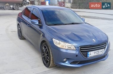Седан Peugeot 301 2013 в Вишневом