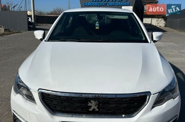 Седан Peugeot 301 2018 в Одессе